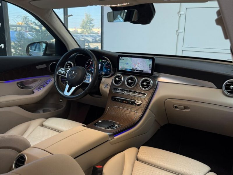 mercedes-glc-300e-4matic-2020-11-virtual-navi-led-camera-pano