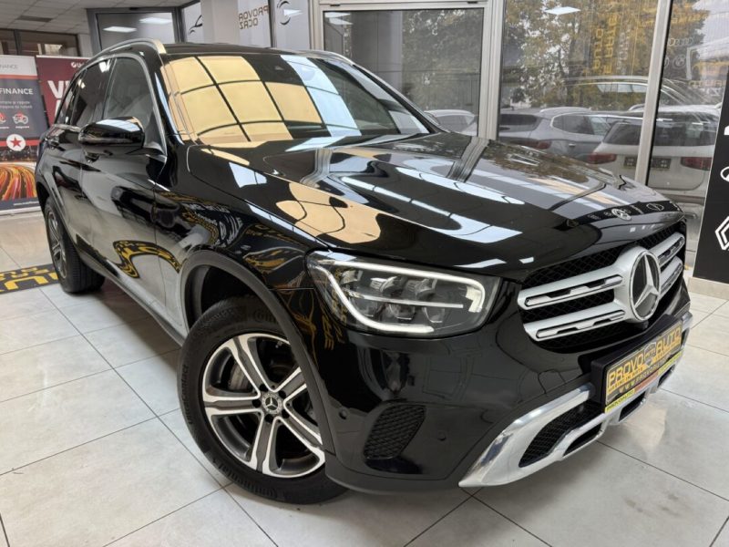 mercedes-glc-300e-4matic-2021-11-digital-navi-led-camera