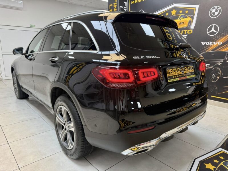 mercedes-glc-300e-4matic-2021-11-digital-navi-led-camera