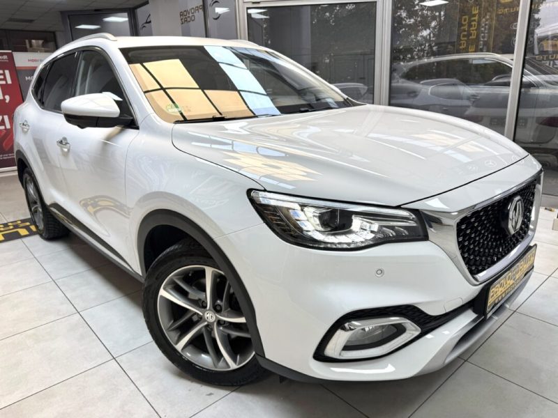 mg-ehs-phev-luxury-2022-08-digital-gps-navi-led-camera-pano