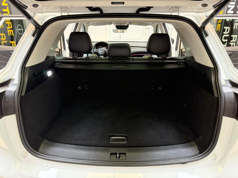 mg-ehs-phev-luxury-2022-08-digital-gps-navi-led-camera-pano