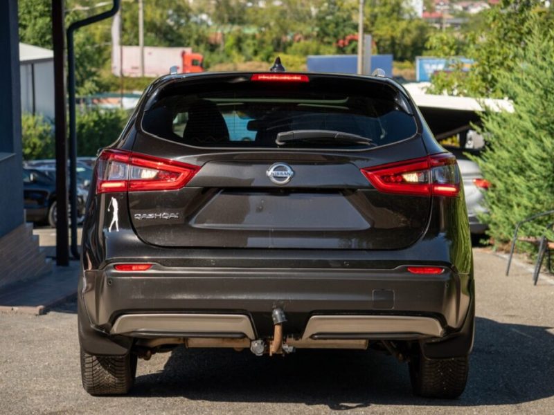 nissan-qashqai-2017-1-6-dci-136cp-navi-led-automat-236-000-km