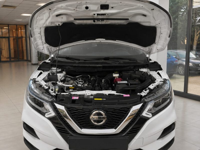 nissan-qashqai-2021-1-33b-158cp-navi-led-automat-180-000-km