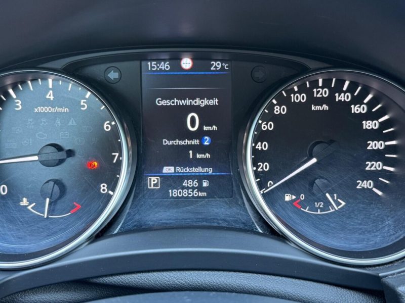nissan-qashqai-2021-1-33b-158cp-navi-led-automat-180-000-km