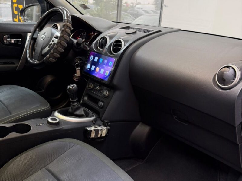nissan-qashqai-4x4-2010-08-gps-navi-3d-camera-303-000km