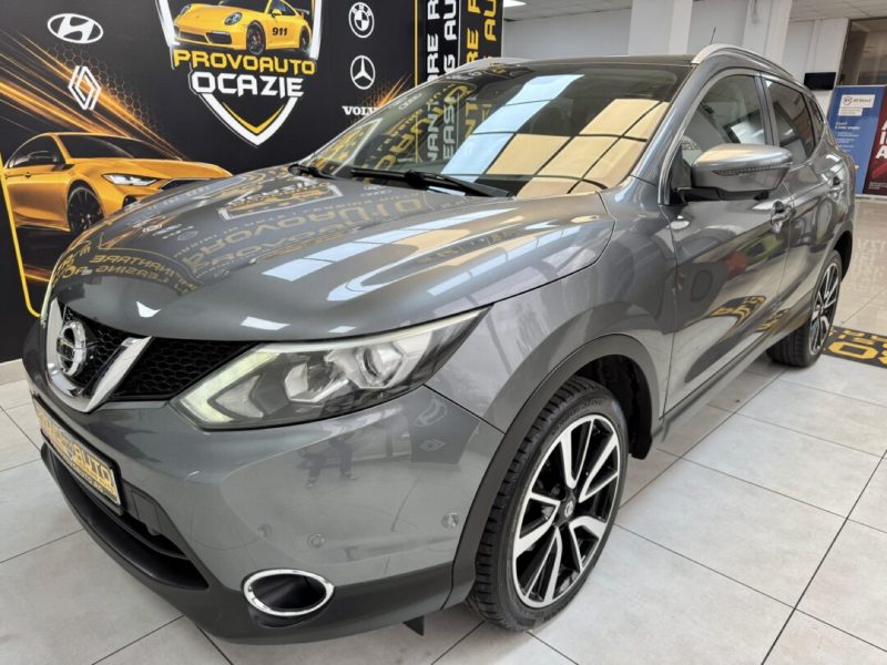 nissan-qashqai-tekna-2015-02-gps-navi-led-camera-pano