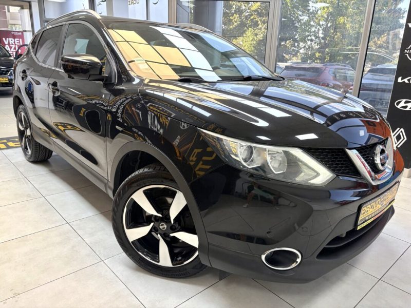 nissan-qashqai-tekna-2016-10-navi-led-pano-camera-243-000-km