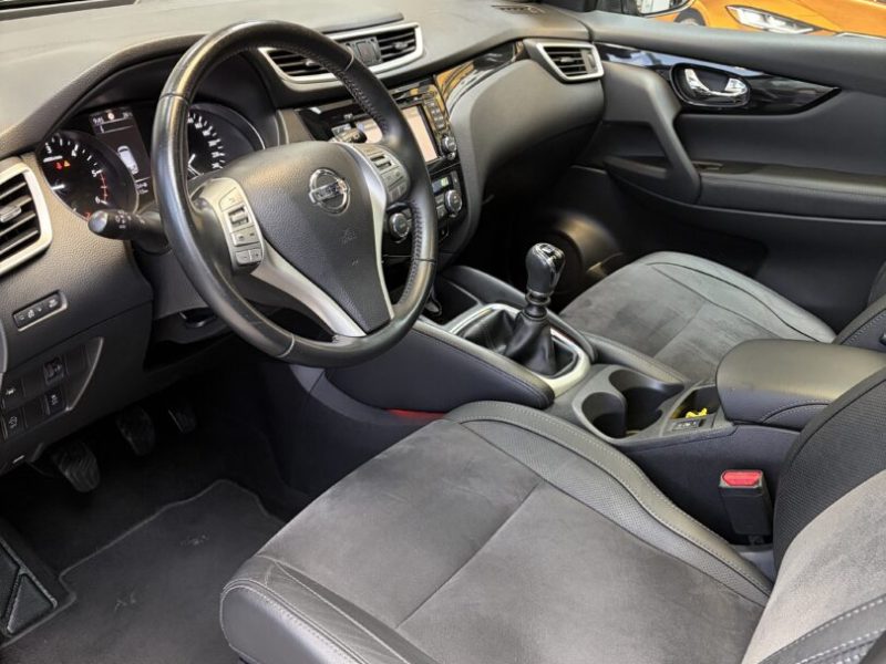 nissan-qashqai-tekna-2016-10-navi-led-pano-camera-243-000-km