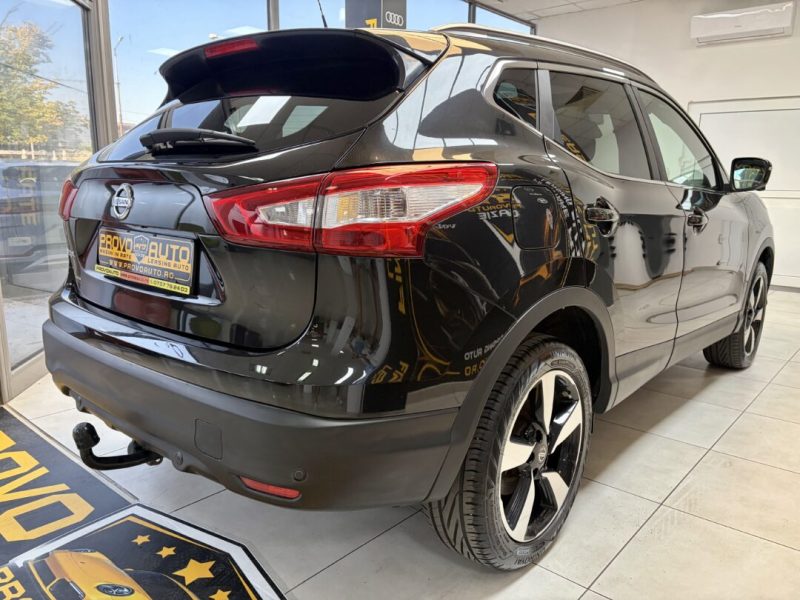 nissan-qashqai-tekna-2016-10-navi-led-pano-camera-243-000-km