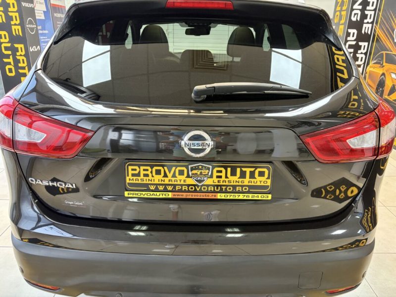 nissan-qashqai-tekna-2016-10-navi-led-pano-camera-243-000-km