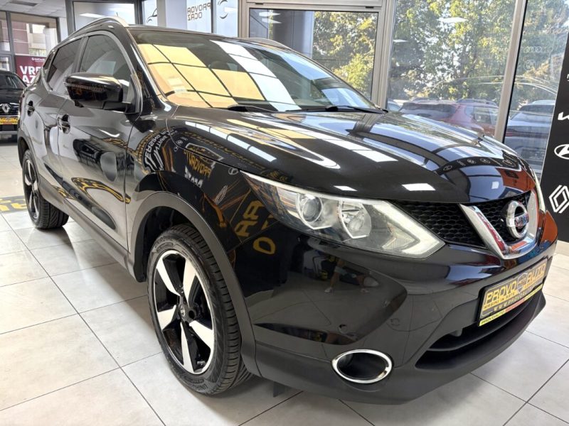 nissan-qashqai-tekna-2016-10-navi-led-pano-camera-243-000-km
