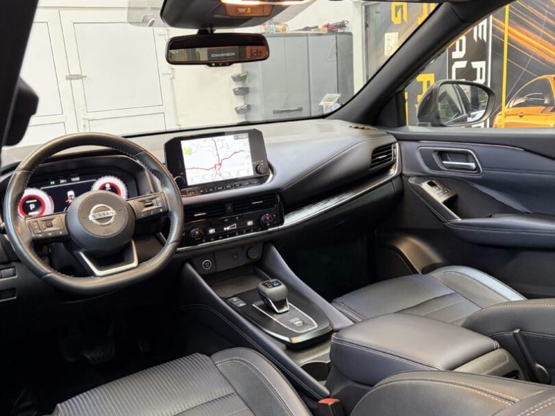 nissan-qashqai-tekna-2022-09-virtual-navi-led-camera-pano-163-000-km