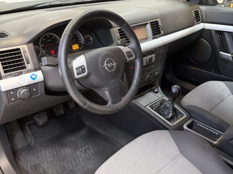 opel-vectra-break-2004-12-gps-navi-clima-auto-xenon-357-000-km