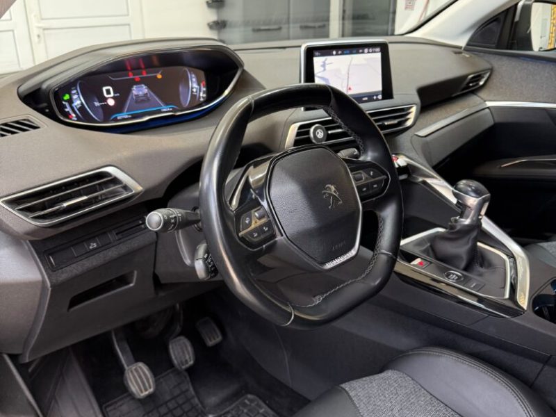 peugeot-3008-gt-2019-03-virtual-navi-led-camera