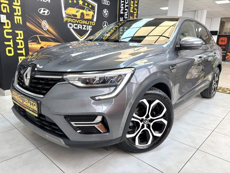renault-arkana-hybrid-2022-06-virtual-navi-led-camera-105-000km