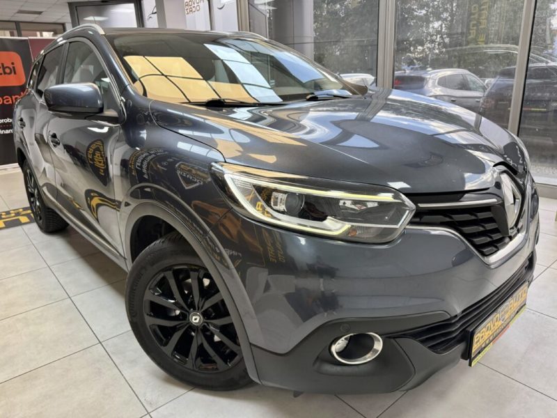 renault-kadjar-2015-07-digital-gps-navi-led