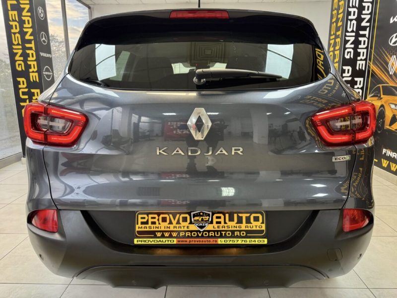 renault-kadjar-2015-07-digital-gps-navi-led