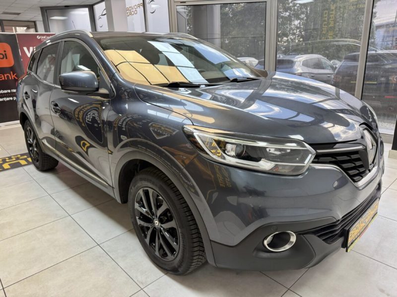renault-kadjar-2015-07-digital-gps-navi-led