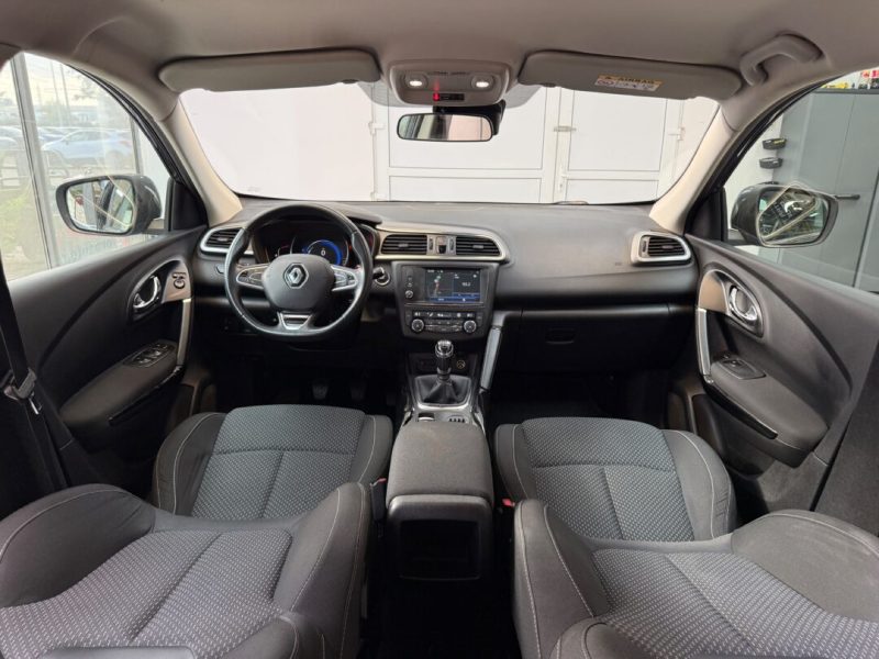 renault-kadjar-2015-07-digital-gps-navi-led