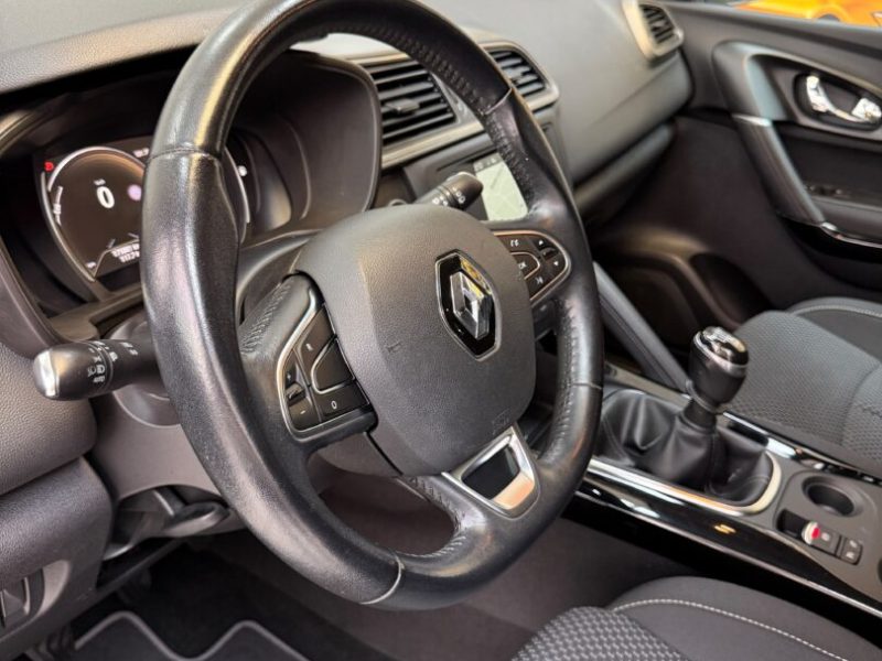renault-kadjar-2018-03-digital-gps-navi-led