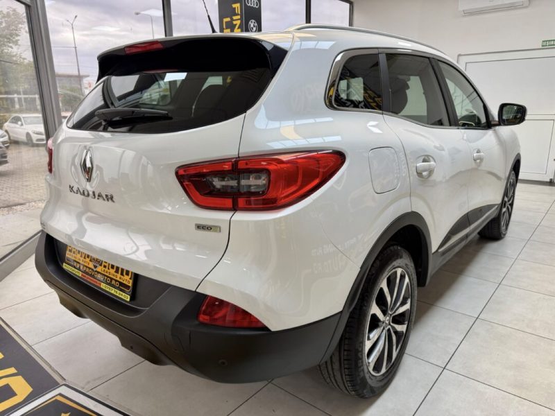 renault-kadjar-2018-03-digital-gps-navi-led