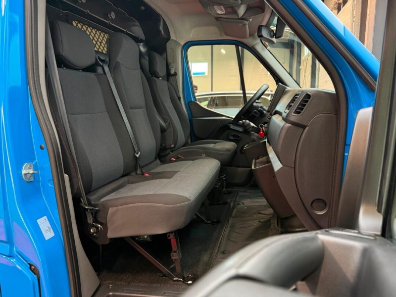 renault-master-l3h2-2021-02-clima-ac-radio-cd-bluetooth-33-752-km