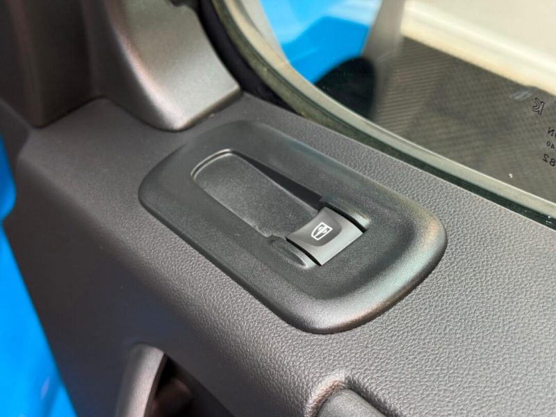 renault-master-l3h2-2021-02-clima-ac-radio-cd-bluetooth-33-752-km