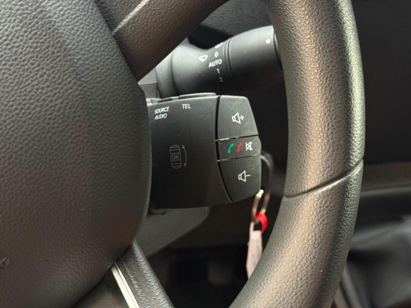 renault-master-l3h2-2021-02-clima-ac-radio-cd-bluetooth-33-752-km