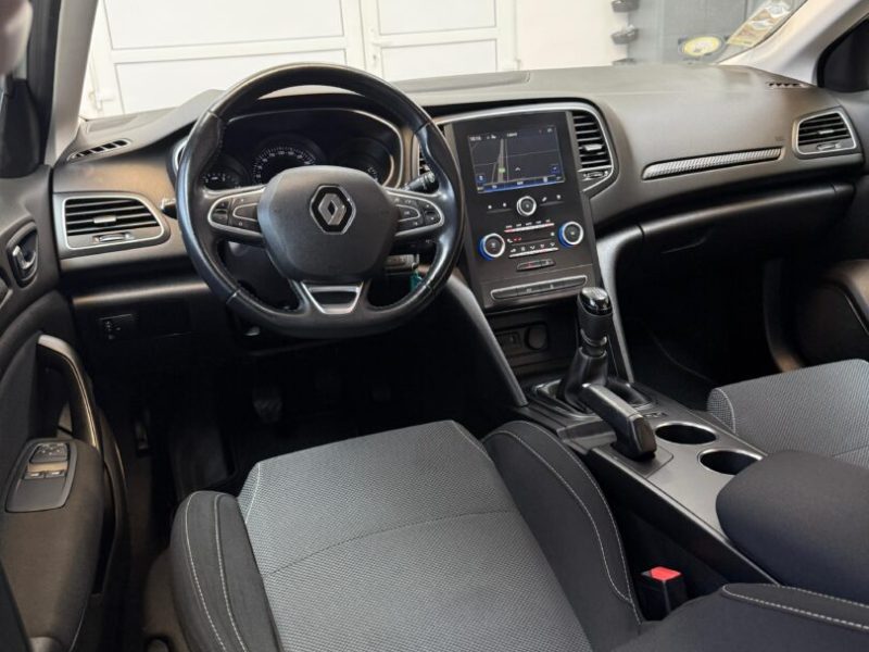 renault-megane-iv-break-2017-04-navi-gps-3d-led-229-000-km
