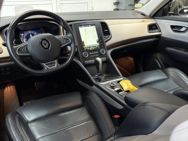 renault-talisman-initiale-paris-sedan-2016-06-virtual-navi-led-camera