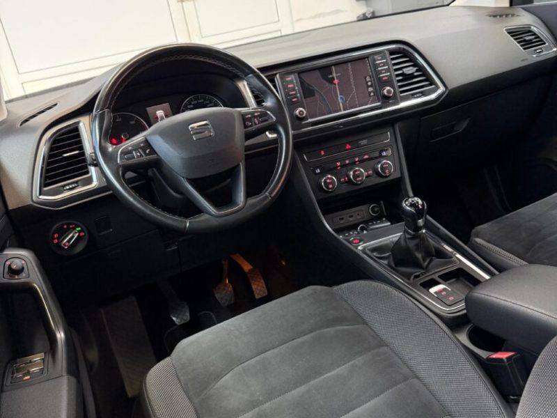 seat-ateca-cross-premium-2017-12-navi-led-camera-182-000-km