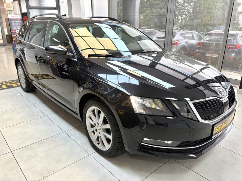 skoda-octavia-break-2018-10-gps-navi-led-camera