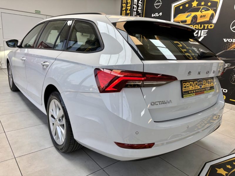 skoda-octavia-iv-break-2-0d-2021-12-virtual-navi-cristal-led-212-000-km