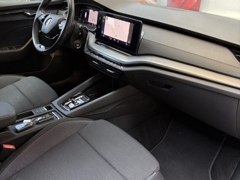 skoda-octavia-iv-break-2-0d-2023-03-virtual-navi-cristal-led-183-000-km
