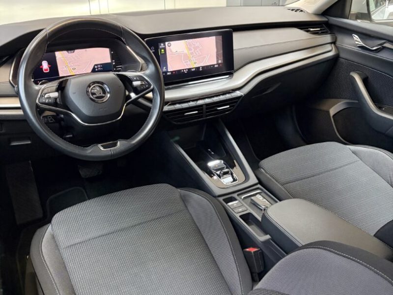skoda-octavia-iv-break-2-0d-2023-03-virtual-navi-cristal-led-183-000-km