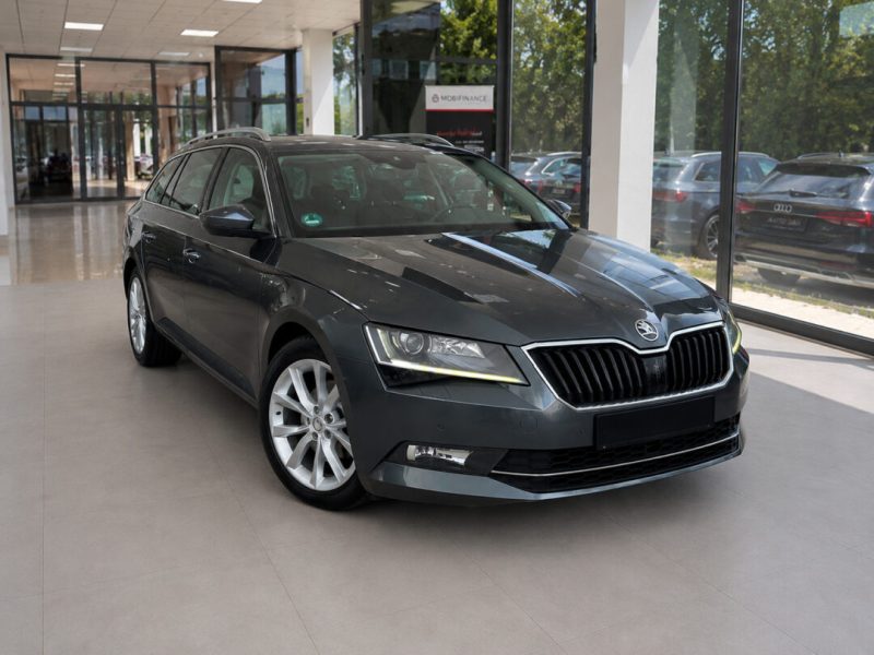 skoda-superb-break-2019-2-0tdi-150cp-navi-led-dsg-232-000-km