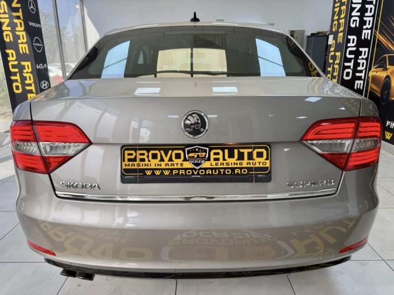 skoda-superb-sedan-2014-04-gps-navi-led-xenon