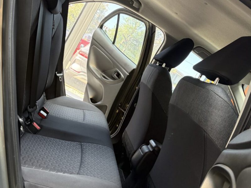 toyota-yaris-cross-hybrid-2023-11-digital-navi-led-camera-73-000-km
