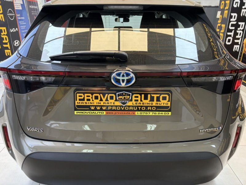 toyota-yaris-cross-hybrid-2023-11-digital-navi-led-camera-73-000-km