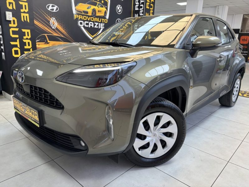 toyota-yaris-cross-hybrid-2023-11-digital-navi-led-camera-73-000-km