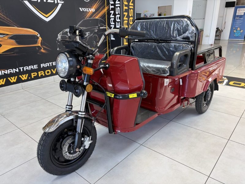 triciclu-electric-model-b03-1500w-60v-20ah-25km-h-fara-permis-rosu-aprins