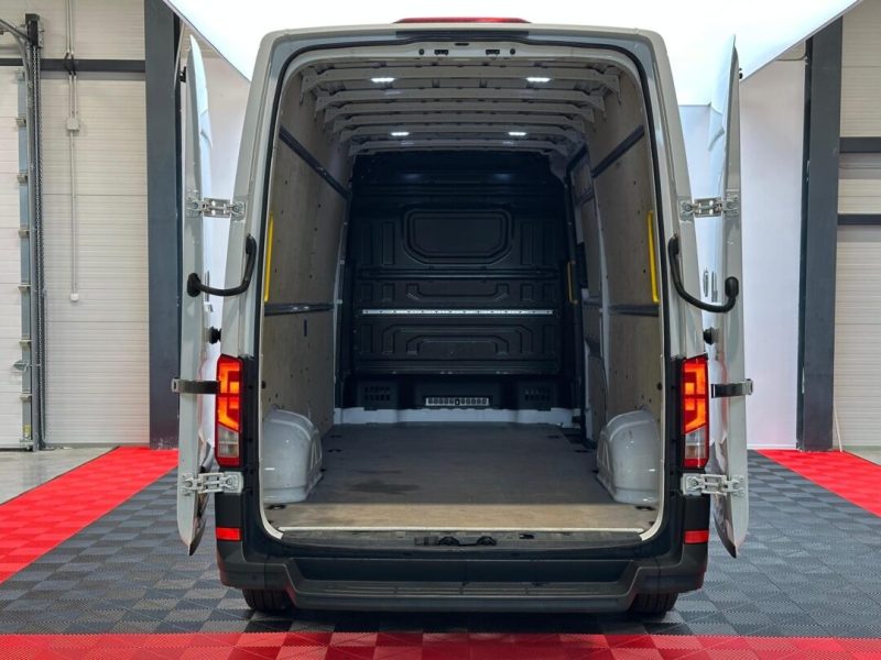 volkswagen-crafter-l4-h3-2019-12-tableta-navi-led-camera-105-000-km
