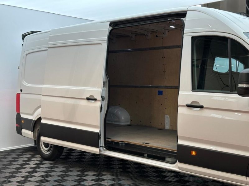 volkswagen-crafter-l4-h3-2019-12-tableta-navi-led-camera-105-000-km