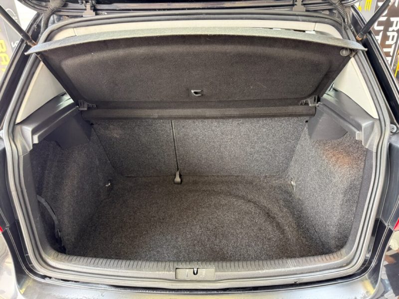 volkswagen-golf-v-2005-09-clima-auto-incalzire-scaune
