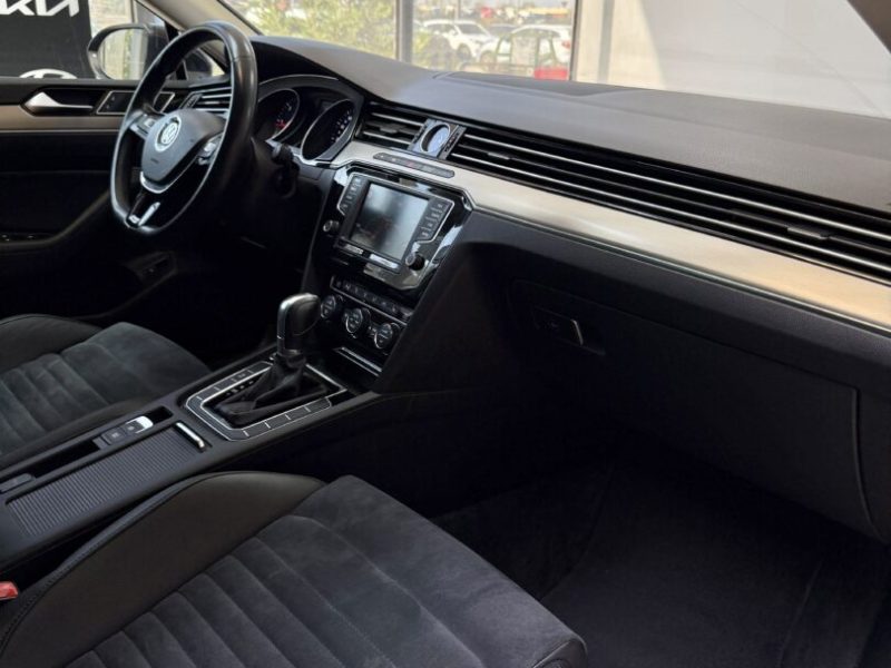 volkswagen-passat-break-2016-04-gps-navi-led-dsg