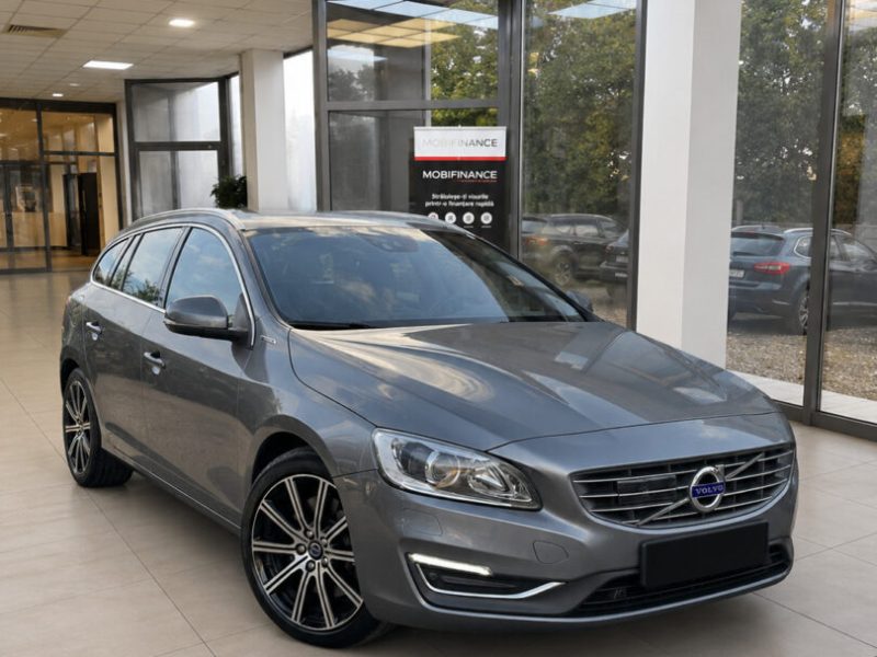 volvo-v60-phev-2015-2-4d6-247cp-navi-xenon-led-237-000-km