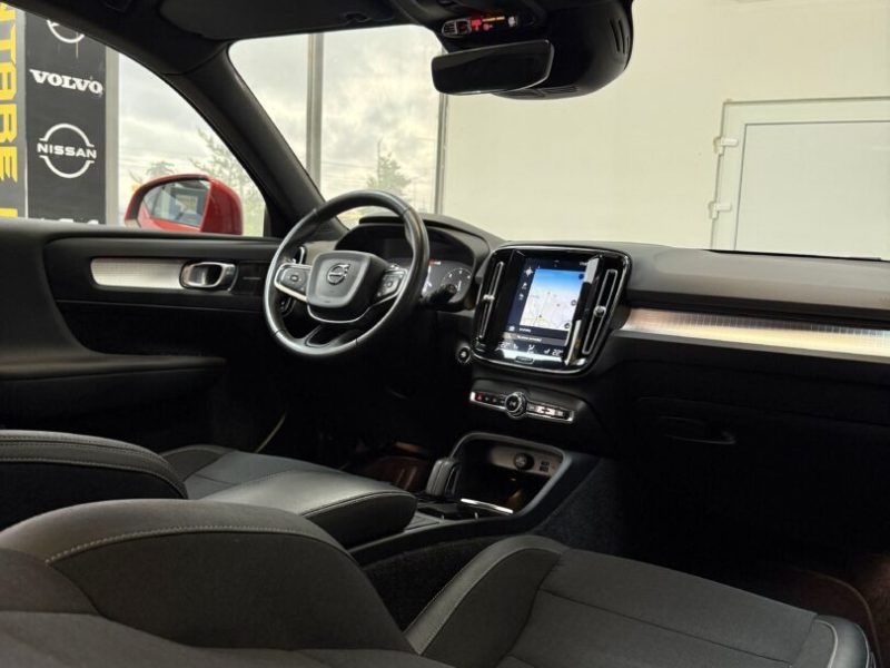 volvo-xc-40-inscription-2019-12-virtual-navi-led-camera-278-000-km