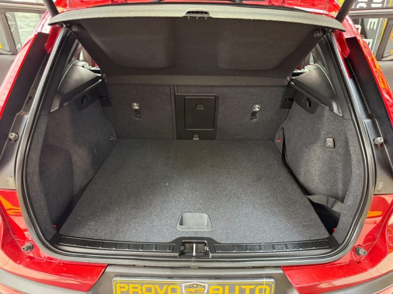 volvo-xc-40-inscription-2019-12-virtual-navi-led-camera-278-000-km