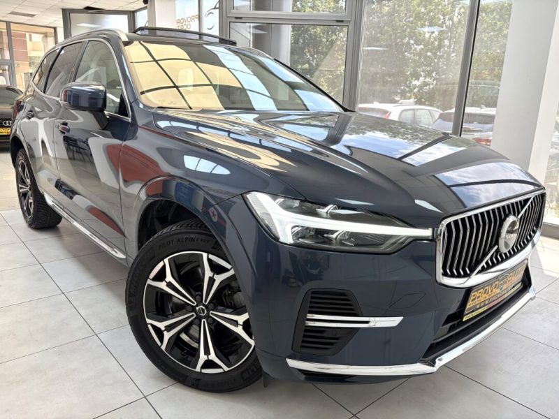 volvo-xc-60-t6-awd-2021-10-virtual-navi-pano-camera-hybrid-151-000-km