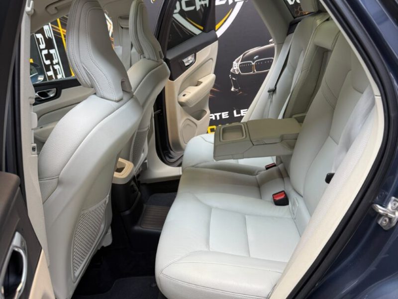 volvo-xc-60-t6-awd-hybrid-2021-10-virtual-navi-pano-camera